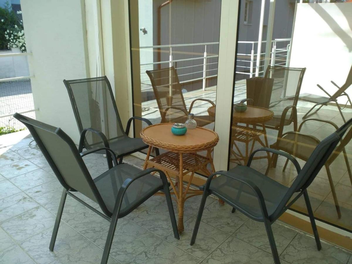 Slnecny Apartmanovy Dom Oslany エクステリア 写真